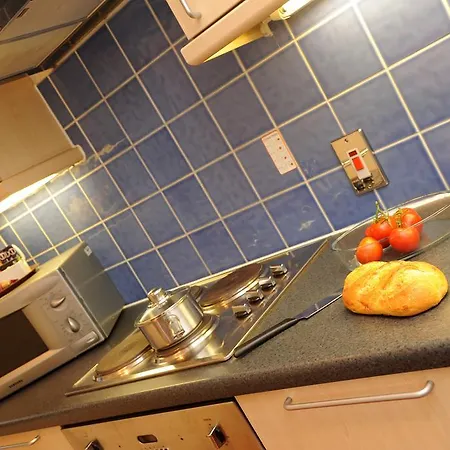 프리미어 스위트 브리스톨 레드클리프 아파트 *