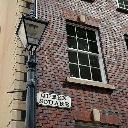 프리미어 스위트 브리스톨 레드클리프 아파트 브리스틀