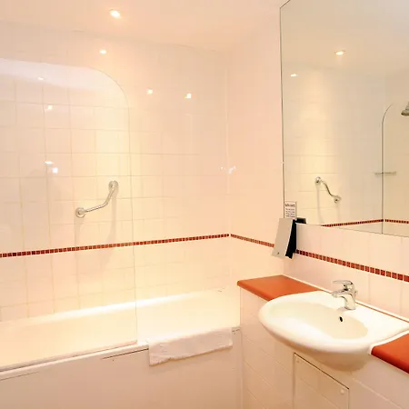 Premier Redcliffe * Bristol