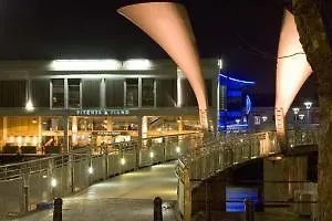 Premier Redcliffe Апартаменты Бристоль
