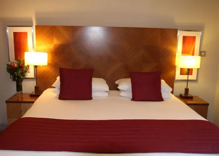 Апартаменти Premier Redcliffe *