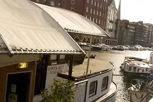 Premier Redcliffe Apartment *