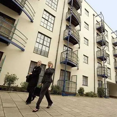 Premier Redcliffe Apartment *